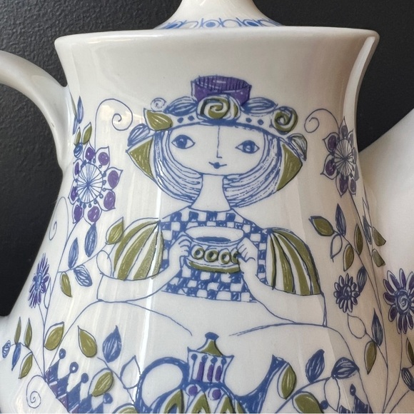 Vintage Figgjo Lotte Norway White and Blue Teapot Coffee Pot As Is Whimsical 60s - Picture 2 of 9